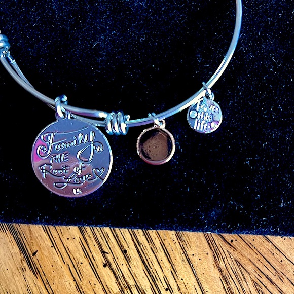 NWOTLove This Life Adjustable 3Charms Brac. 2tone TreeOfLife& Diamondlike circle - Picture 4 of 4